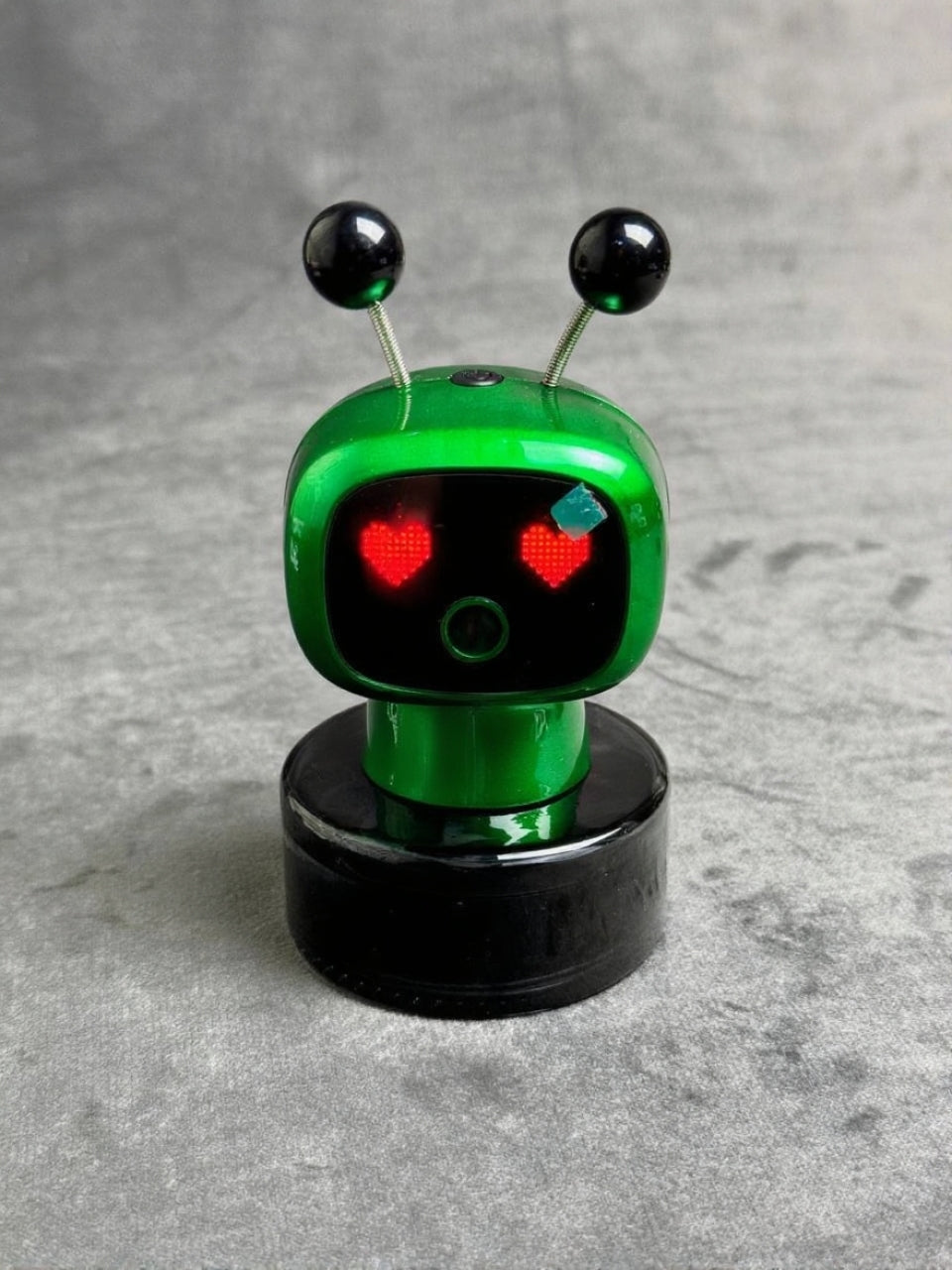 Nouvelle décoration pour voiture robotisée, parfum d'été pour habitacle, fragrance haut de gamme, aromathérapie longue durée