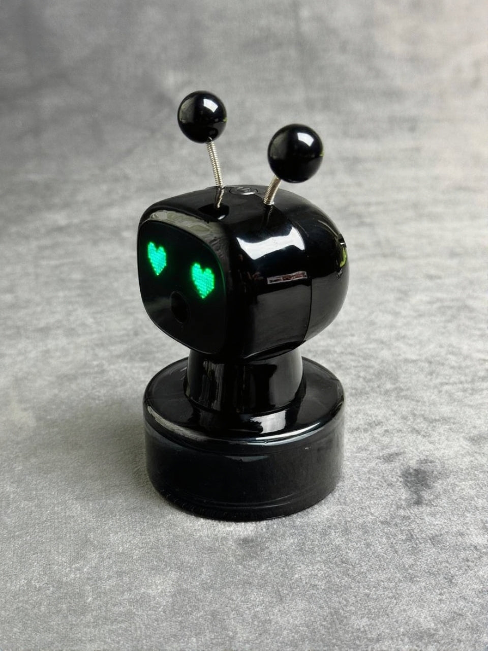 Nouvelle décoration pour voiture robotisée, parfum d'été pour habitacle, fragrance haut de gamme, aromathérapie longue durée