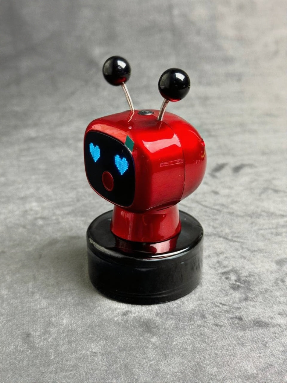 Nouvelle décoration pour voiture robotisée, parfum d'été pour habitacle, fragrance haut de gamme, aromathérapie longue durée