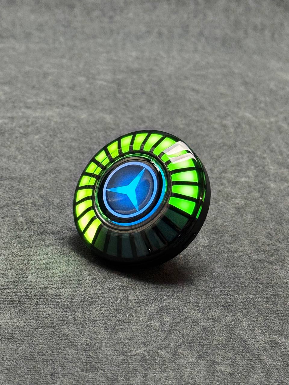 🌬️✨ Fragrance diffuser with LED equalizer 🌈